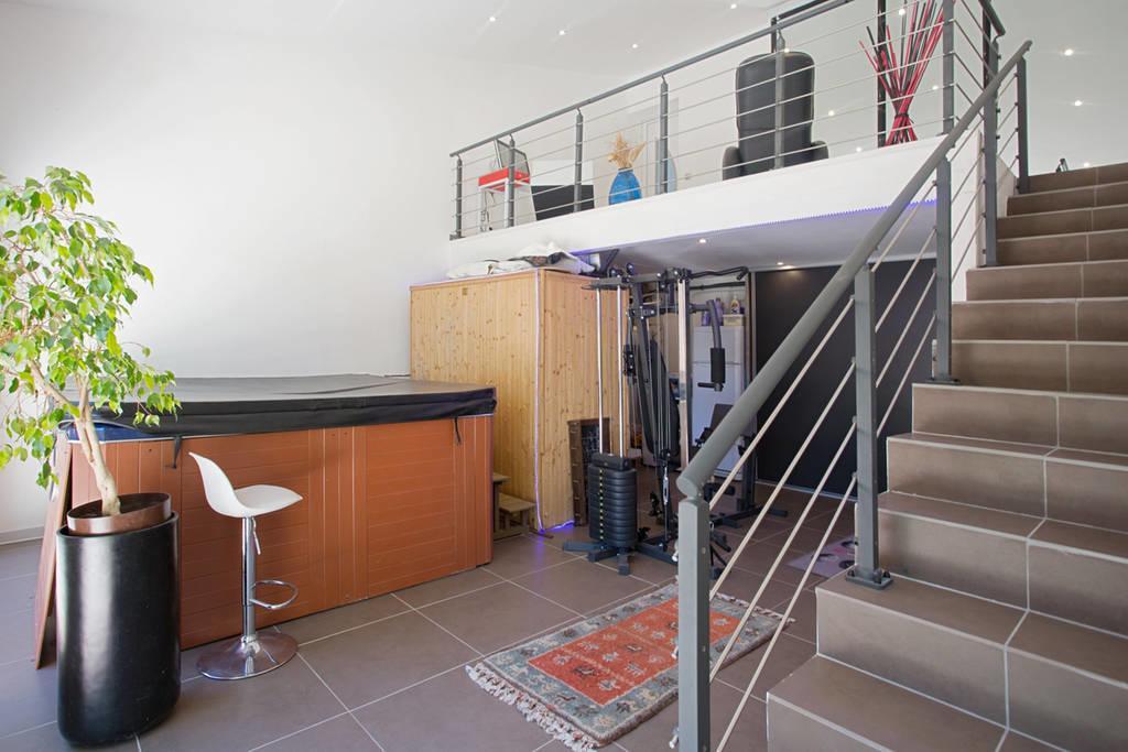 Appartement Pinede Man Yelle 滨海萨纳里 外观 照片